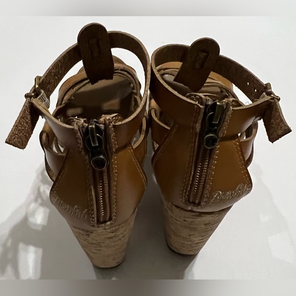 Blowfish Malibu Piper Stacked Wedge Sandal-Size 8 - Picture 4 of 8